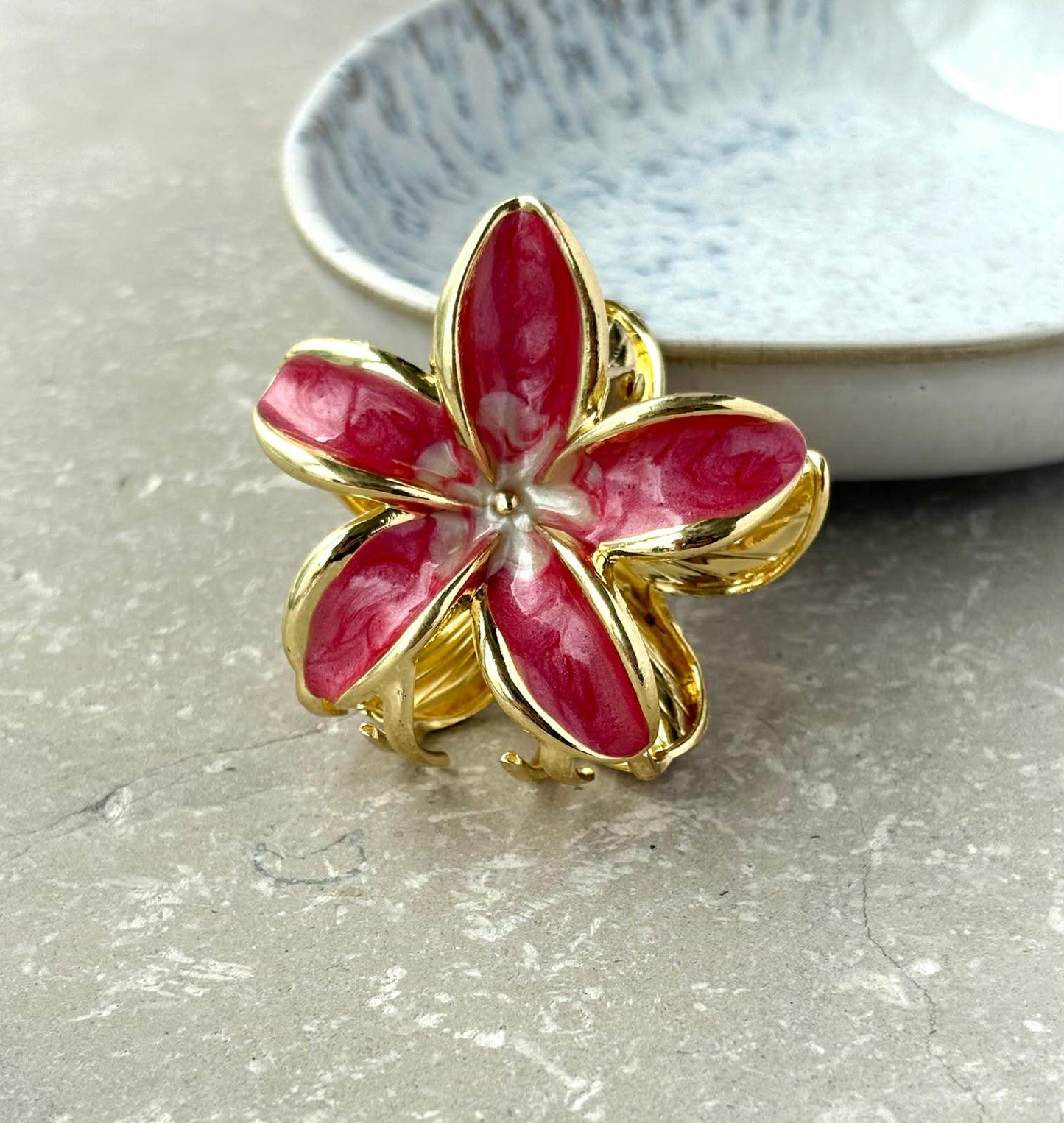 Red Metal Flower Claw Clip