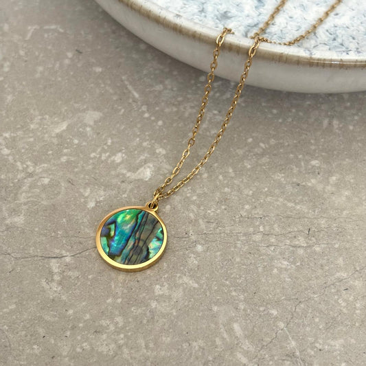 Tarnish Resistant Paolo Shell Necklace