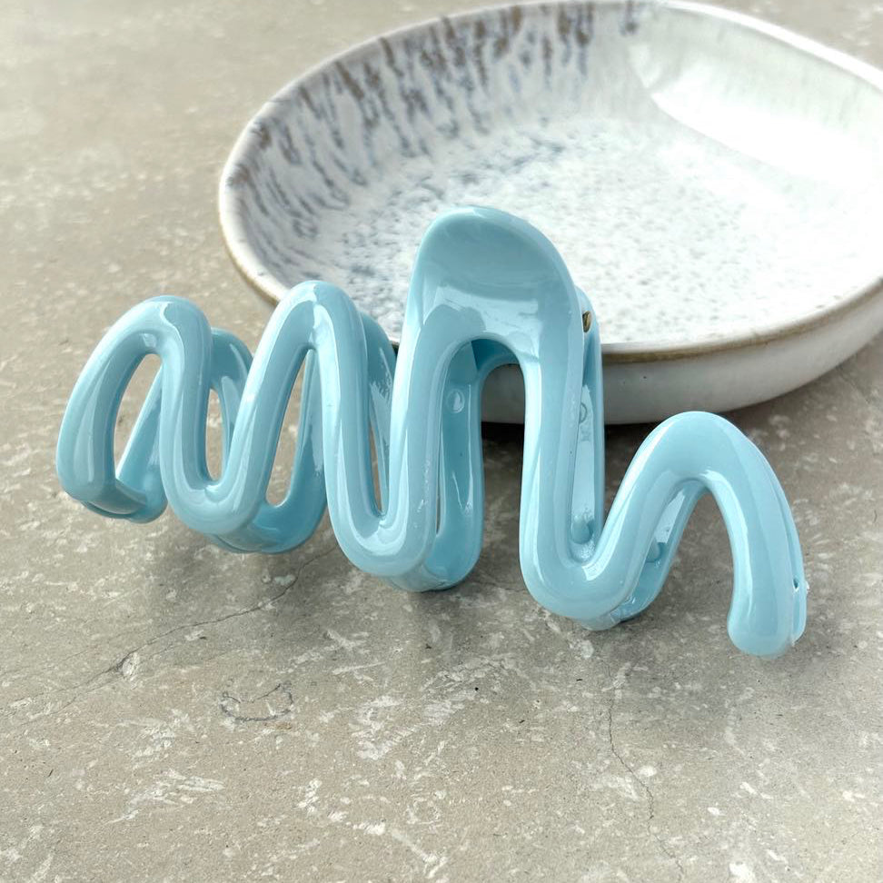 Blue Wavy Claw Clamp