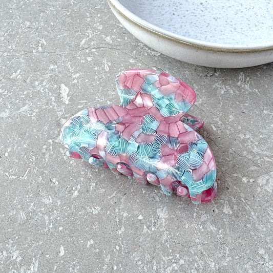 Small Bubblegum Claw Clip