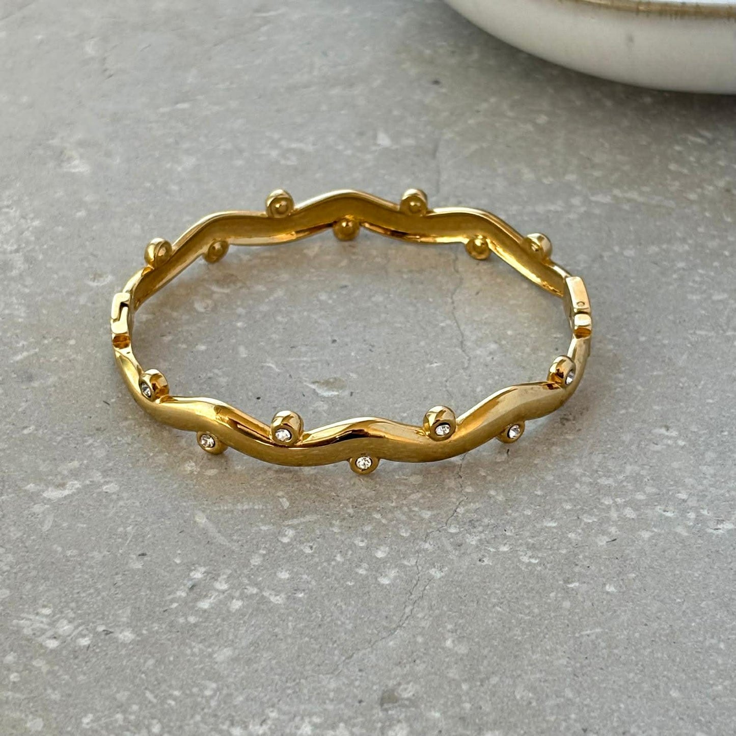 Tarnish Resistant Wavy Zirconia Hinged Bangle