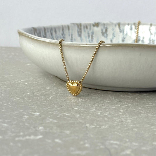 Tarnish Resistant Piped Heart Necklace