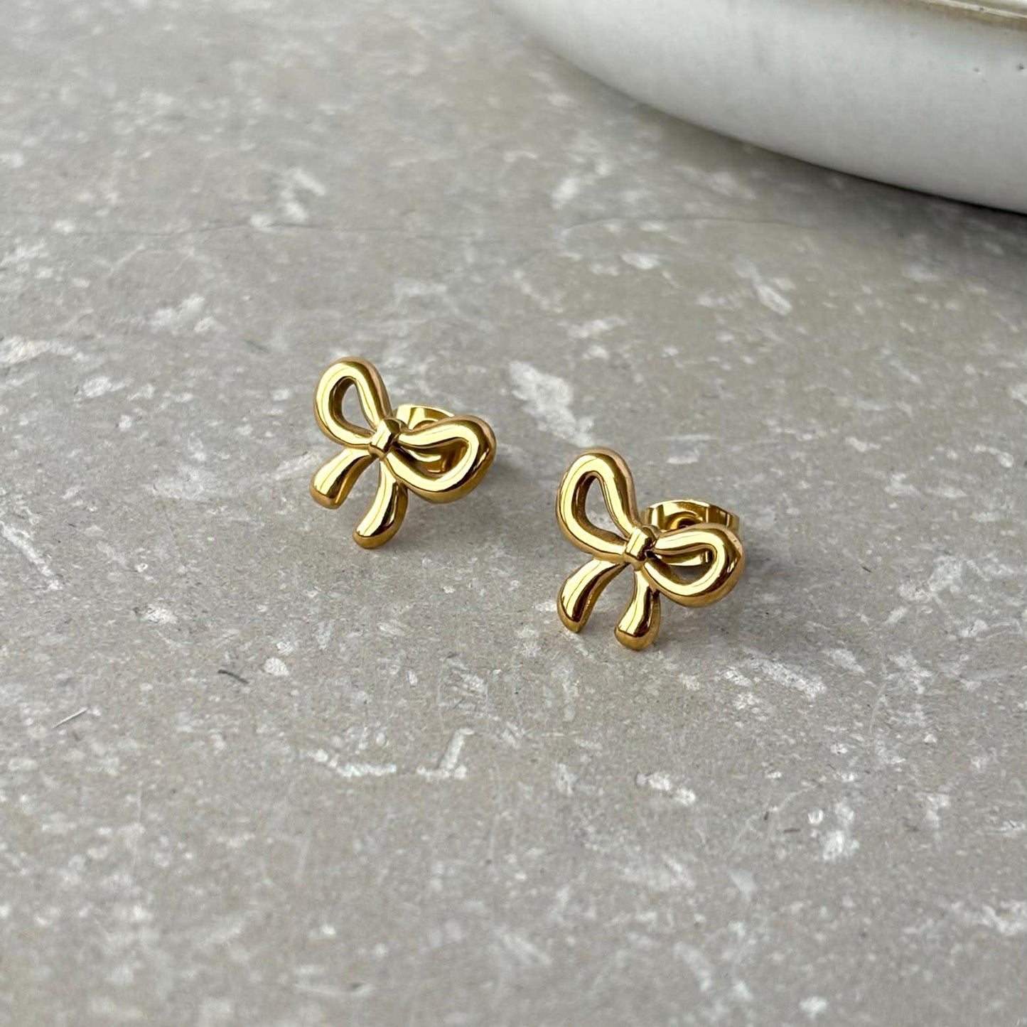 Tarnish Resistant Bow Studs