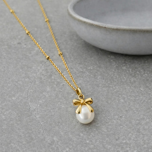 Tarnish Resistant Bow Pearl Necklace