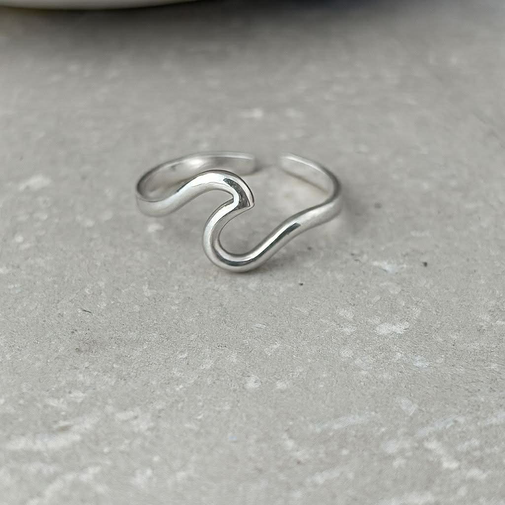 Tarnish Resistant Wave Open Ring