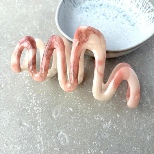 Pink Marble Wavy Claw Clamp