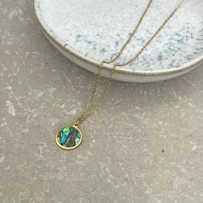 Tarnish Resistant Paolo Shell Necklace